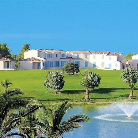База отдыха Terres De France - De La Cabre D'or 3*
